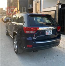 جیپ گراند شیرۆکی